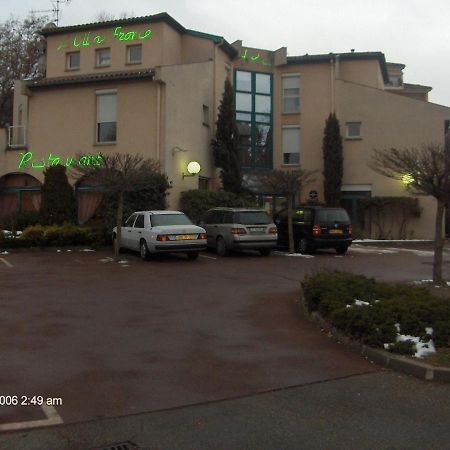 吉尔德法国酒店 蒙布里松 外观 照片